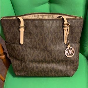 Michael Kors purse